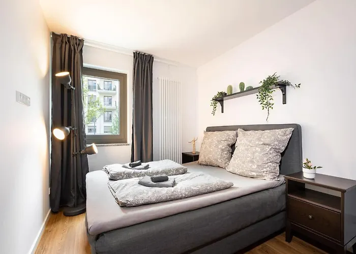 Urban With 2 Bedrooms Apartman *