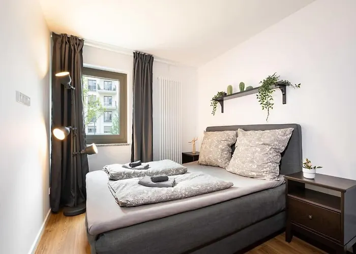 Urban With 2 Bedrooms Apartman *
