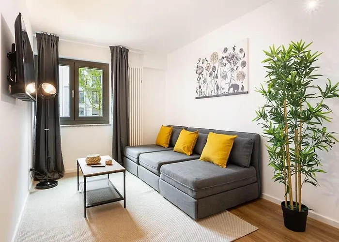 Apartman Urban With 2 Bedrooms *